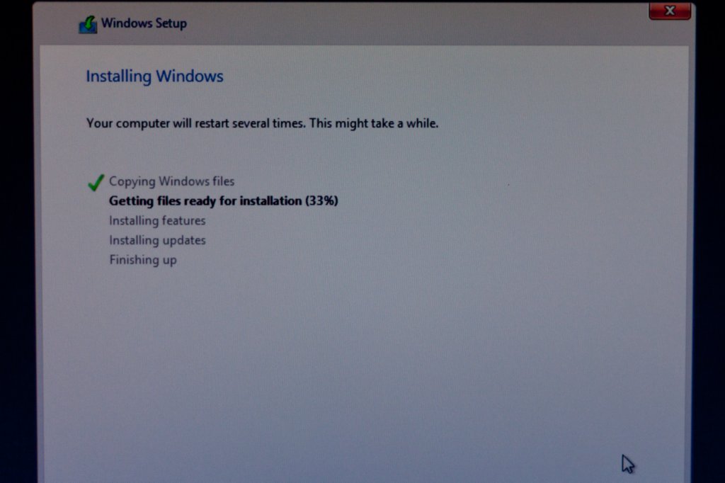 installingwindows81.jpg